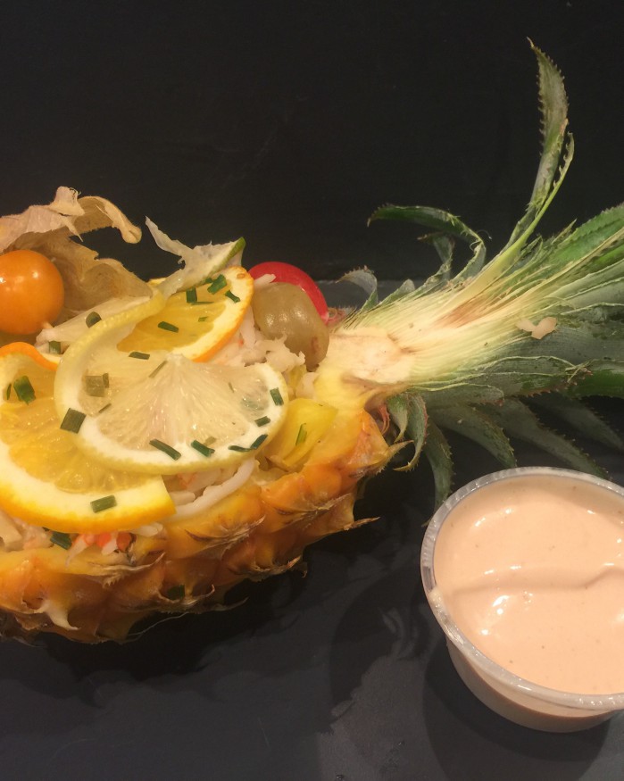 Demi Ananas Victoria, crabe, crevettes