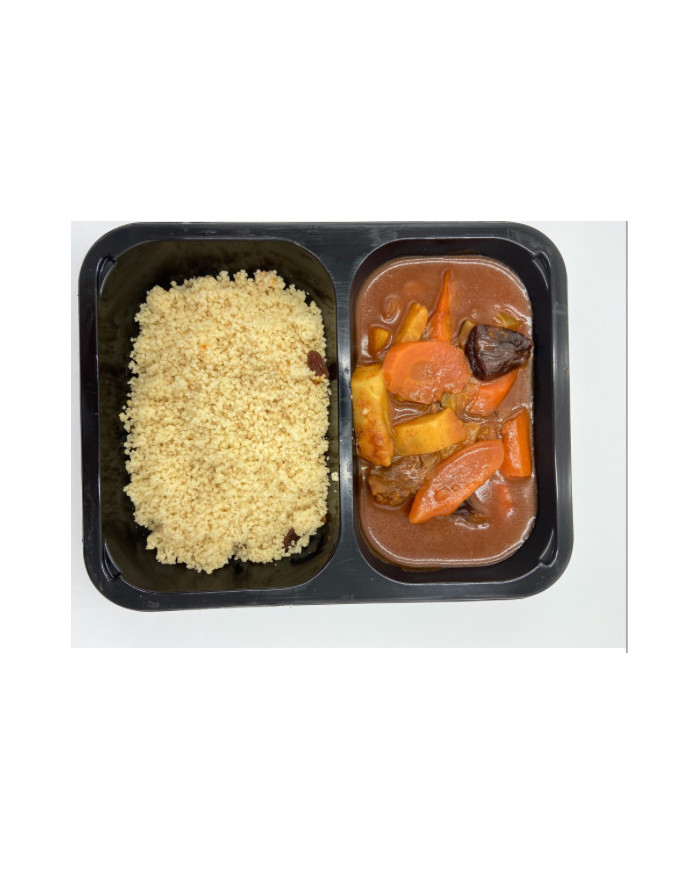 Tajine d 'agneau et semoule aux fruits secs
